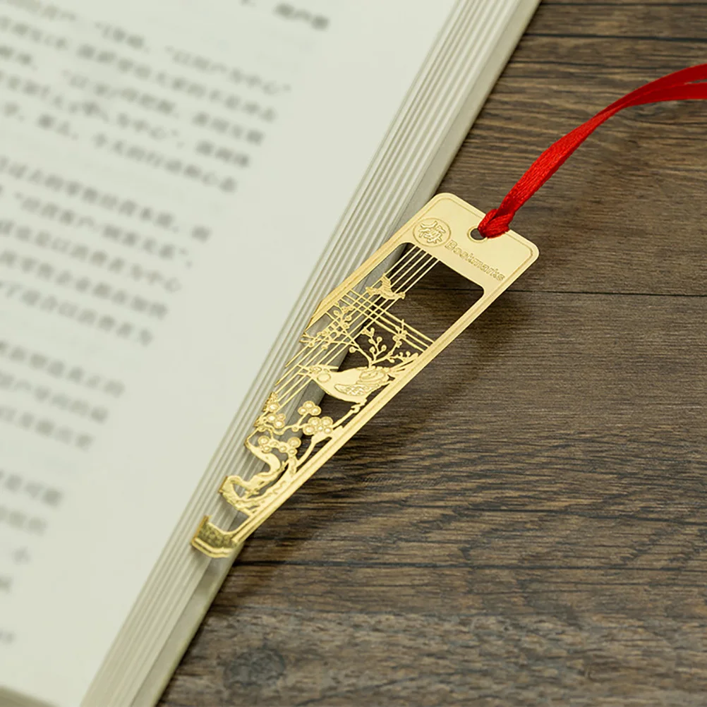 

4 Pcs Metal Bookmarks Vintage Page Marker Planner Hollow Clips Chinese Style Chrysanthemum Pattern School Office