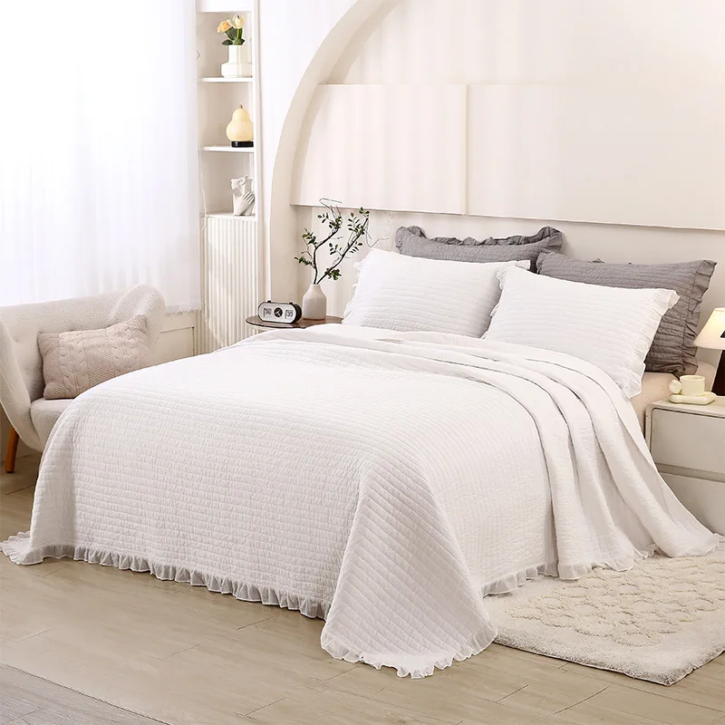 

Luxury Reversible Quilted Bedspread Set, 3-Piece Cotton Quilt Set with Embroidered White Design, All Season Thin Comforter