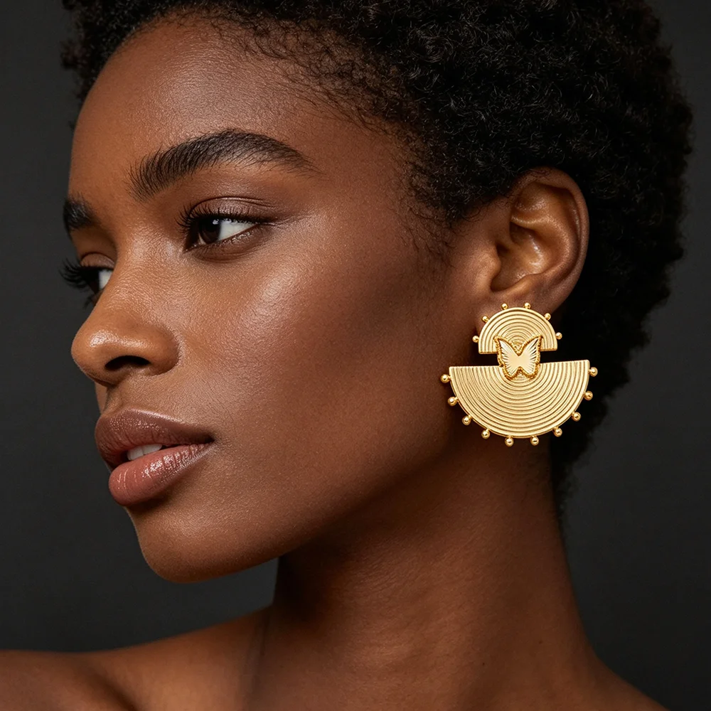 18K vergoldetes, fächerförmiges Schmetterlings-Ohrringe- und Ring-Set für Damen, luxuriöses Accessoire für Hochzeiten und Partys, Geschenk. – Detail 4