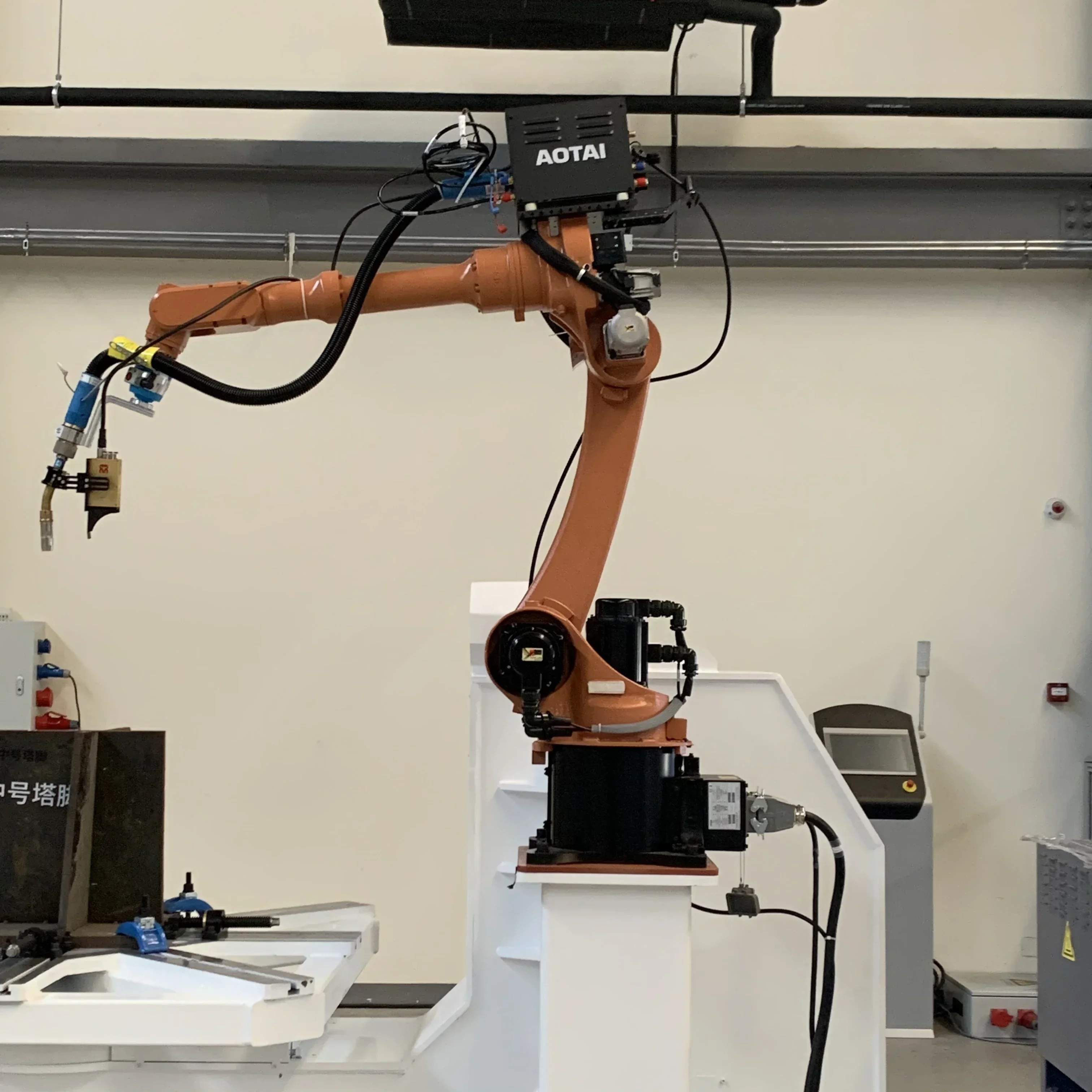 New 2020  industrial STEP  robot arm 6 axis welding robot arm SA8/1800