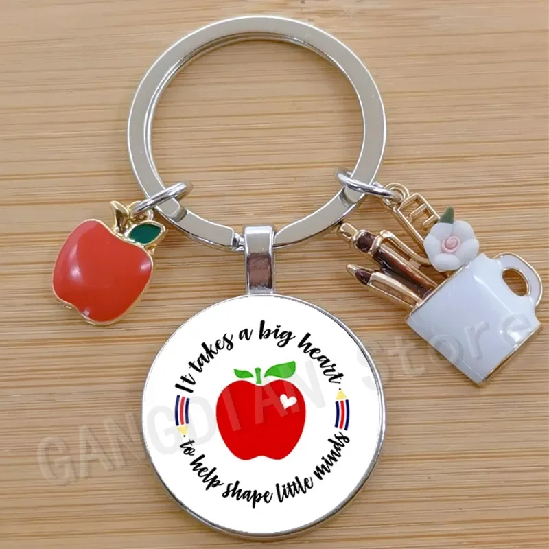 Thank you for helping me shine. Teacher thanks for the gift keychain, enamel pen holder, apple pendant, DIY keychain gift