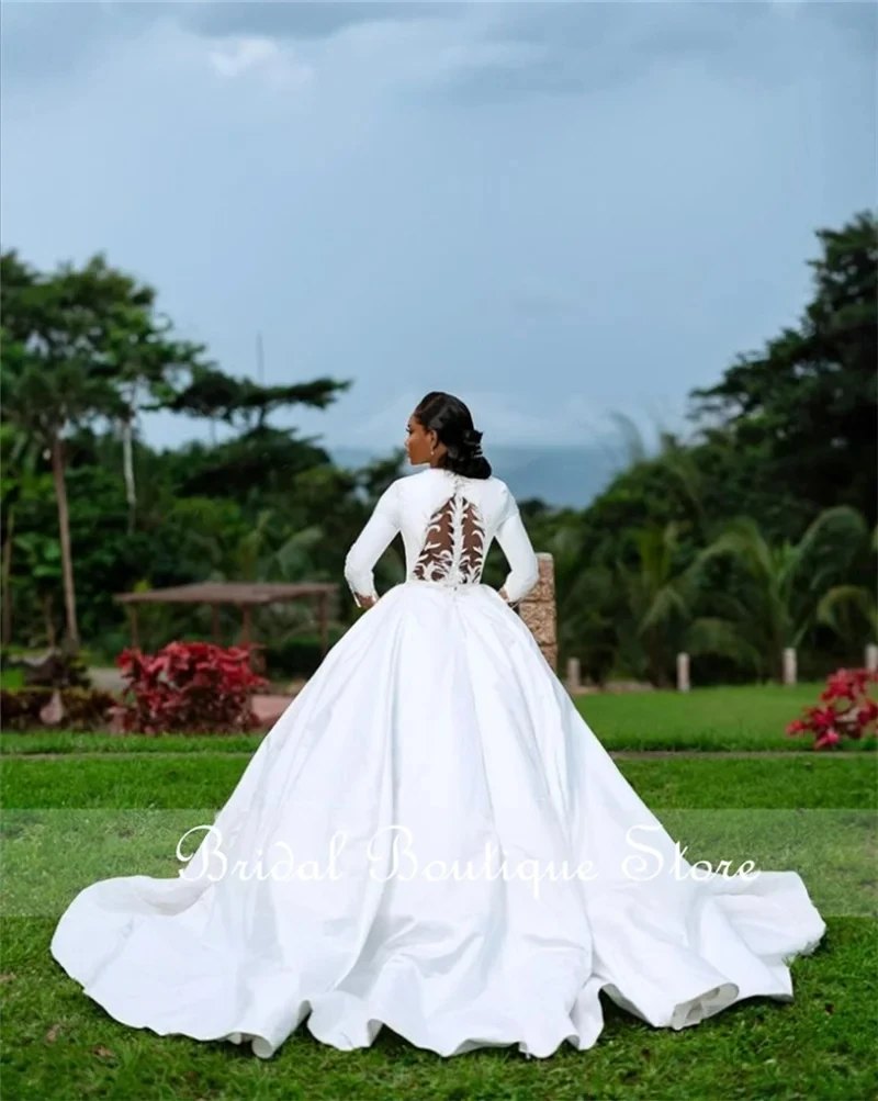 Customized Charming Satin Lace Appliques Wedding Dresses With Jacket Chapel Train Garden Plus Size Country Style Bridal Gowns