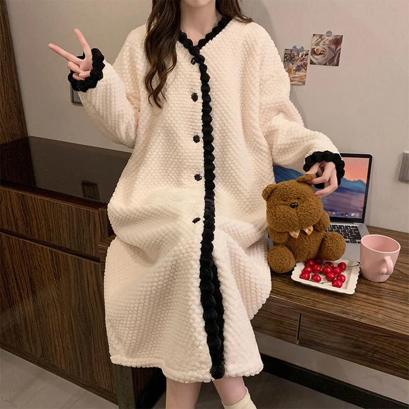 

Coralline Fleece Sleepwear Women's Long Thickened Winter Home Clothes Sweet Gingham Home Dresses Popular Internet Red