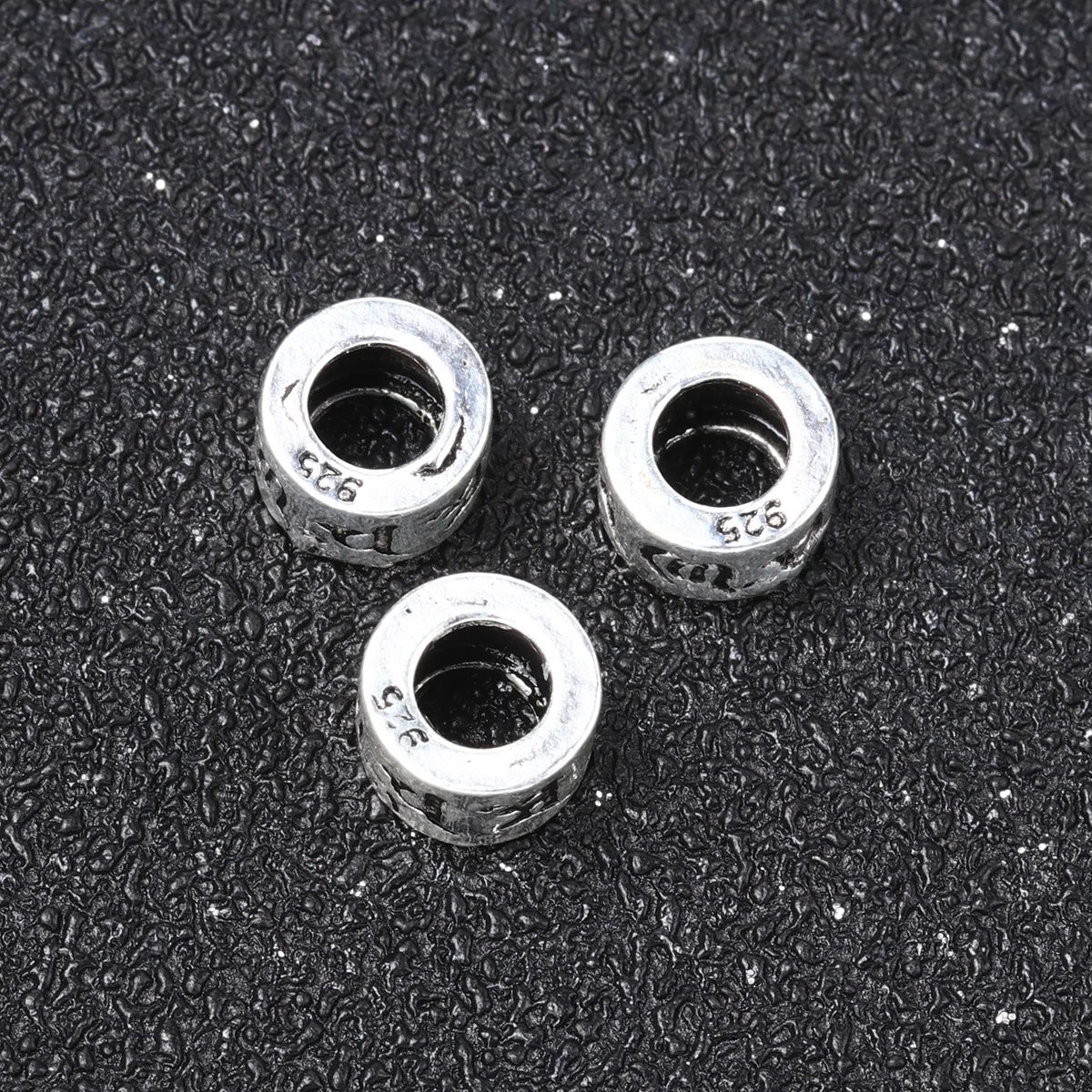 

3Pcs Silver Pendant Buddha Beads Six Words DIY Jewelry Charms for Necklace Earrings Bracelet DIY Jewelry Accessories