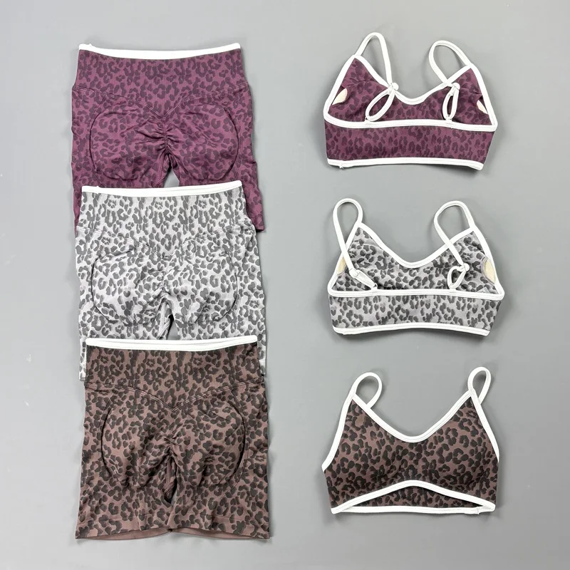 WOmen Gym Set Seamless Leopard Print Spaghetti Strap Sports Bra Leopard Scrunch Butt Yoga Shorts Running Fitness Workout Sets