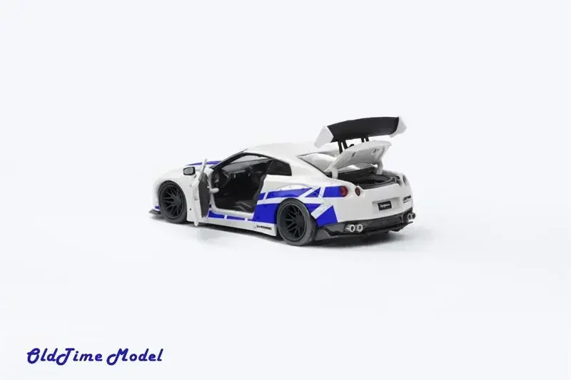 Old Time 1:64 GT-R R35 LB1.0 FNF White with Blue Strips limited 999 Diecast Model Car