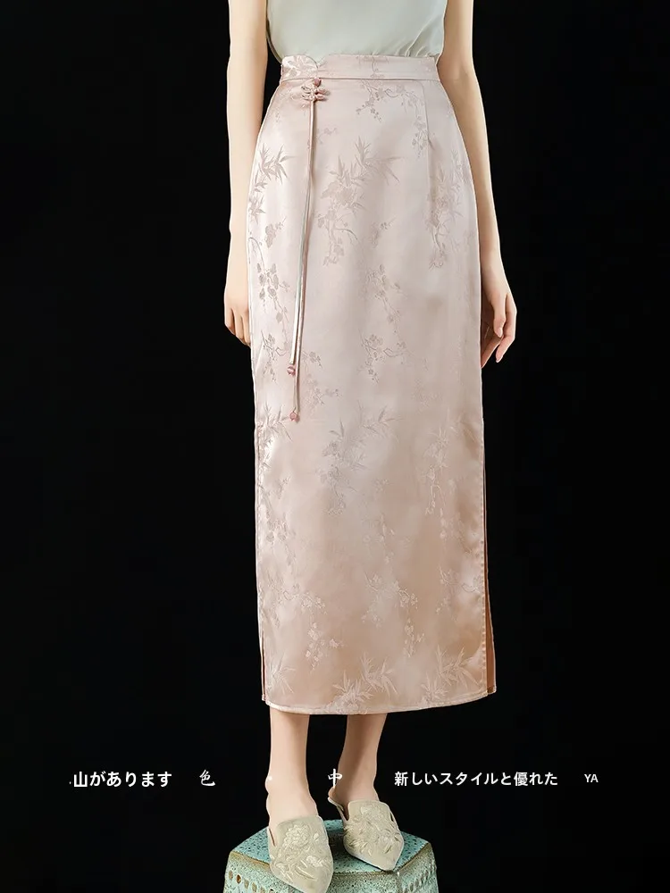 

Весенняя длинная юбка в китайском стиле с вышивкой для женщин: модный традиционный китайский дизайн в национальном стиле