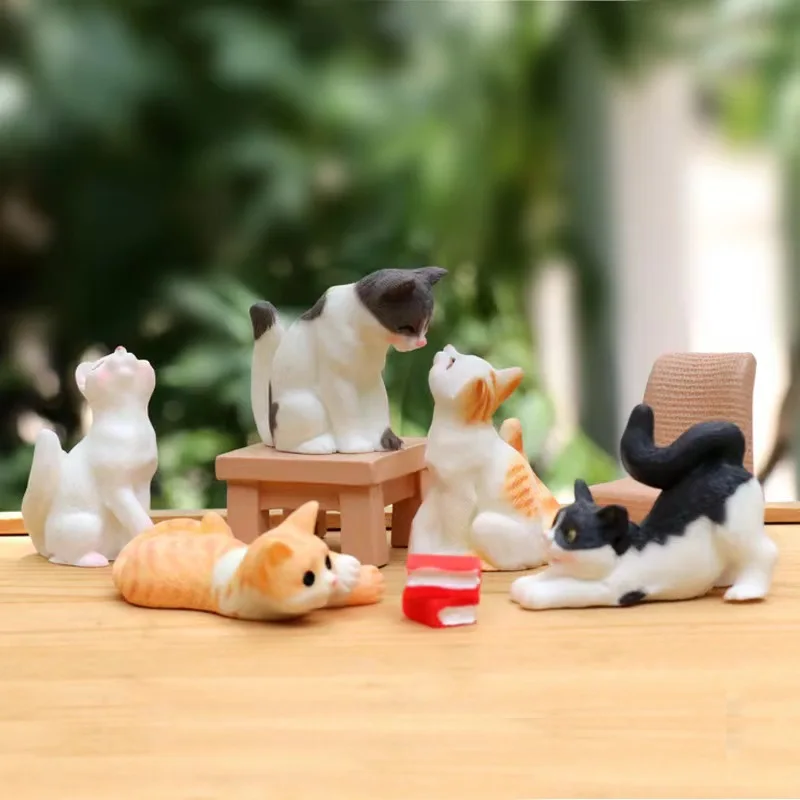 Charming Cat Figurines for Car Home Office Decor Resin Miniature Landscape Accessories DIY Fairy Gardens Succulent Displays Gift