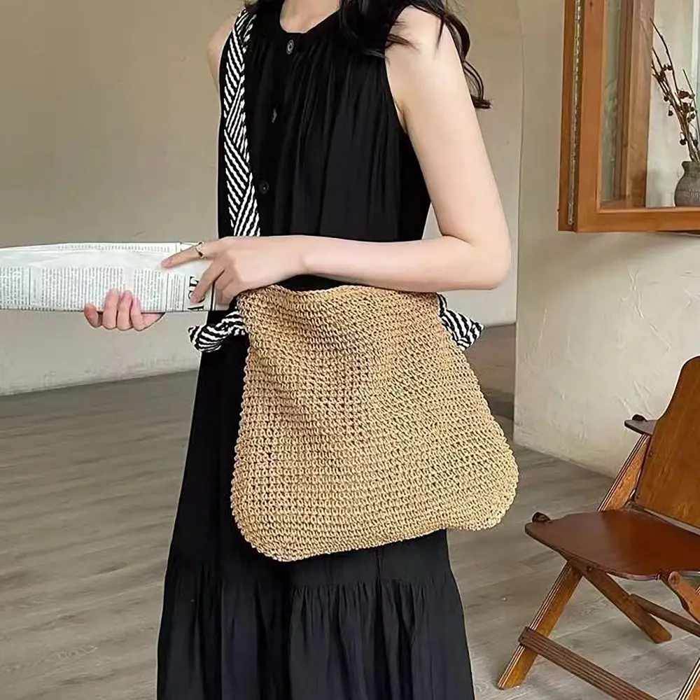 Straw Woven Straw Beach Bag Fashion Large Capacity Knot Shoulder Straps Single Shoulder Bag Tote Bag Travel