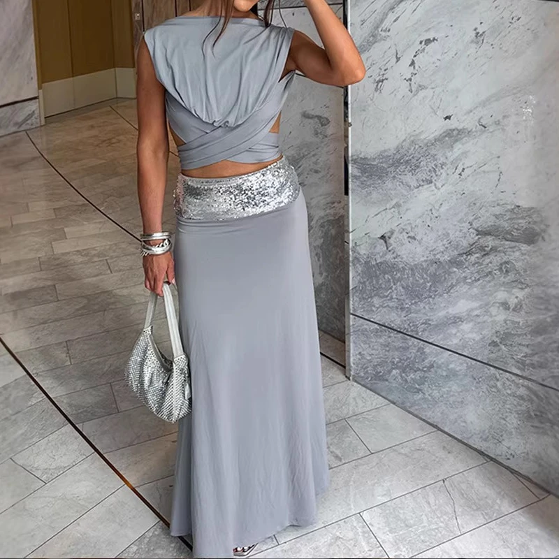 

2026 Spring/Summer New Fashionable and Sexy Spicy Girl Sleeveless Bareback Strap Top Half Skirt Set