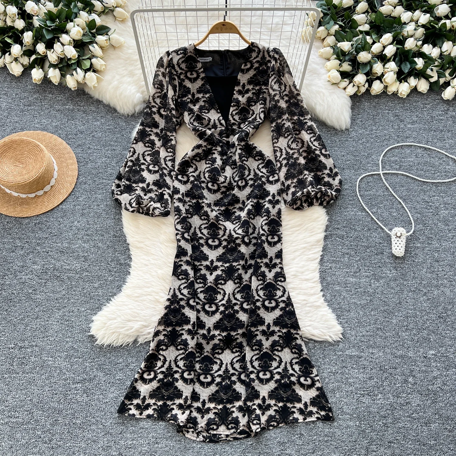 Women V-neck Vintage Lantern Sleeve Elegant Chic Lace Embroidered Slim Dresses French Evening High Street Autumn Winter Clothing