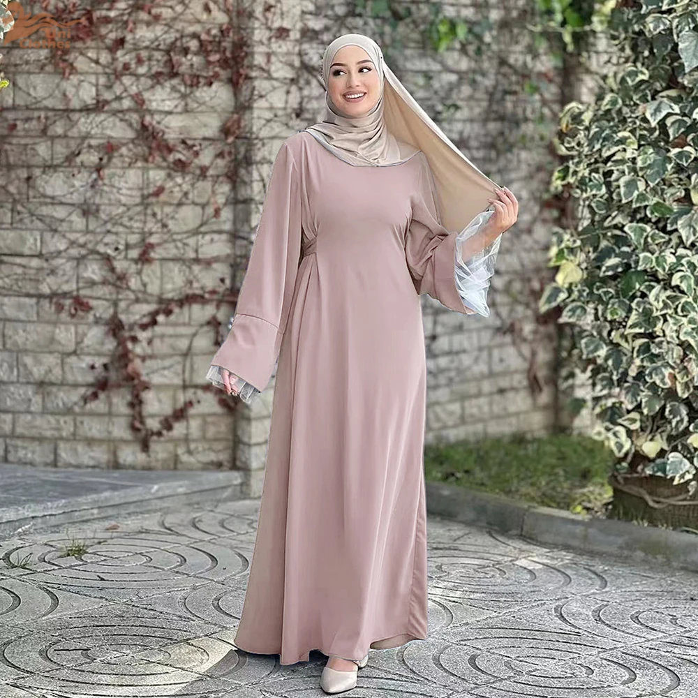 

2025 Ramadan Modest Muslim Women's Clothes Elegant Arabic Back Belted Abaya Dress with Lace Sleeves Islamic Flared Maxi Robe