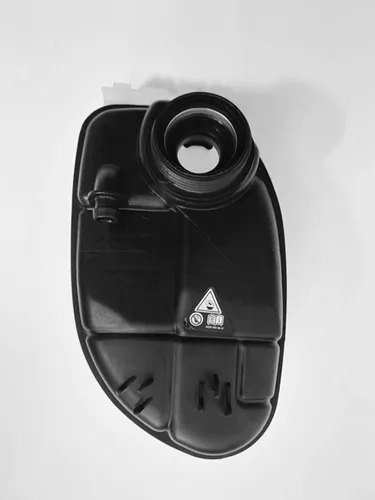 OE; A 2465000049 Tanque de expansión de refrigerante anticongelante para Mercedes Benz, hervidor W176 A180 A200 W246 B180 B200 W117 CLA200 CLA250