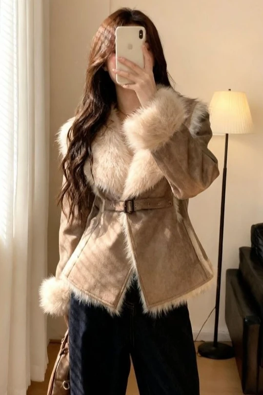 

Autumn/Winter Fashion Women's Fake Fur Jacket Commuter Collar Slimming Jacket