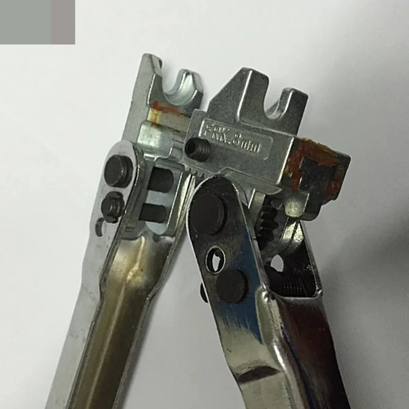 ロックリング圧着ペンチ、冷蔵庫キャビネット冷凍メンテナンス、溶接不要ツール、クイッククロージングコンポジットリング