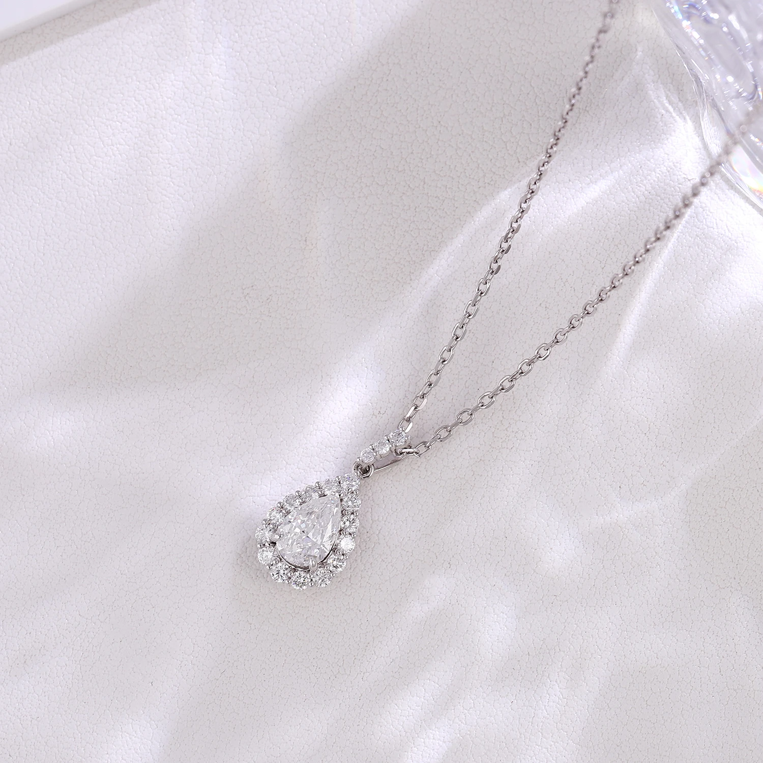 

Provence Luxury Water Drop Necklace 18KGold Lab Diamonds Everyday Wedding Pear Halo Pendant necklace Fine Christmas Gifts