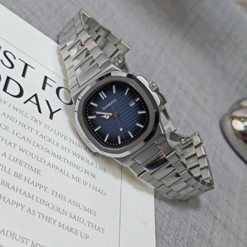 

SUNMATE 2025 Luxury China Movement Stainless Steel Watch 43mm Case Luminous Function Daylight 30m Waterproof Men's Watch