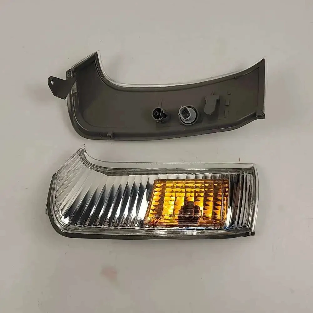 

Car Front Corner Light For Toyota Hiace Regius RCH47 2001 Turn Signal Light Lamp