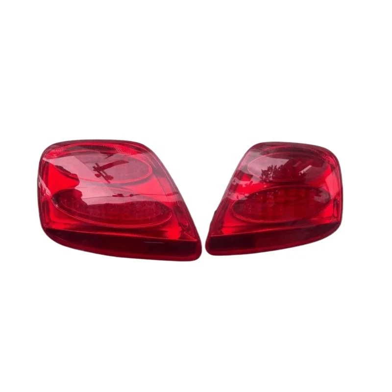 Car Lighting Car Tail Light Kit, Suitable for Original Second-hand Rear Tail Light OE 3W8945095 W3945096q