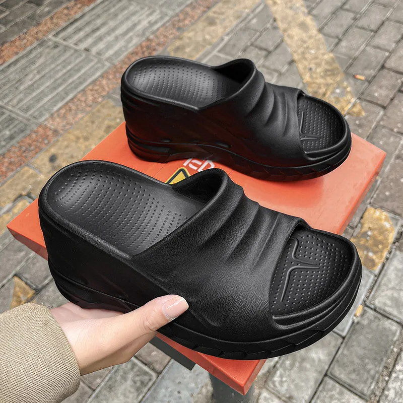 Women Slippers Brand New Fashion Integrated Slipper Female Light Summer Casual Shoes Soft 8cm Conspicuous Heightening Shoe 35-41