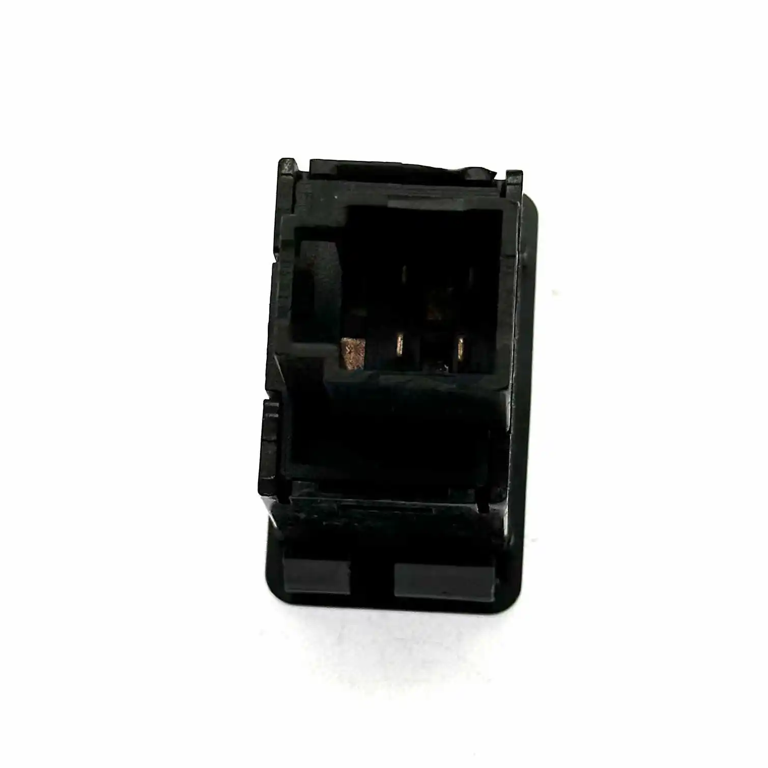 1Pc for Nissan  Paladin D22 Rui Qi pickup NP300 fog light switch factory