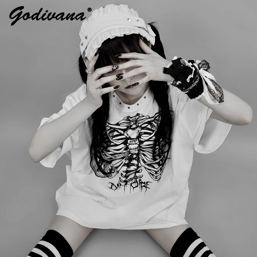 

Japanese Gothic Bone Print Rivet Crew Neck Side Zipper Slit Loose Short-sleeved T-shirt Harajuku Women Summer Oversized Tshirt