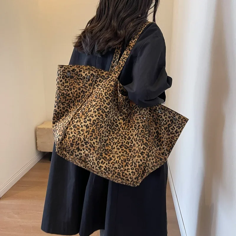 Big Capacity Handbag for School Work Shopping Leopard Print Canvas Tote Bag Women 2025 Fashion Original Design Commuter Bag