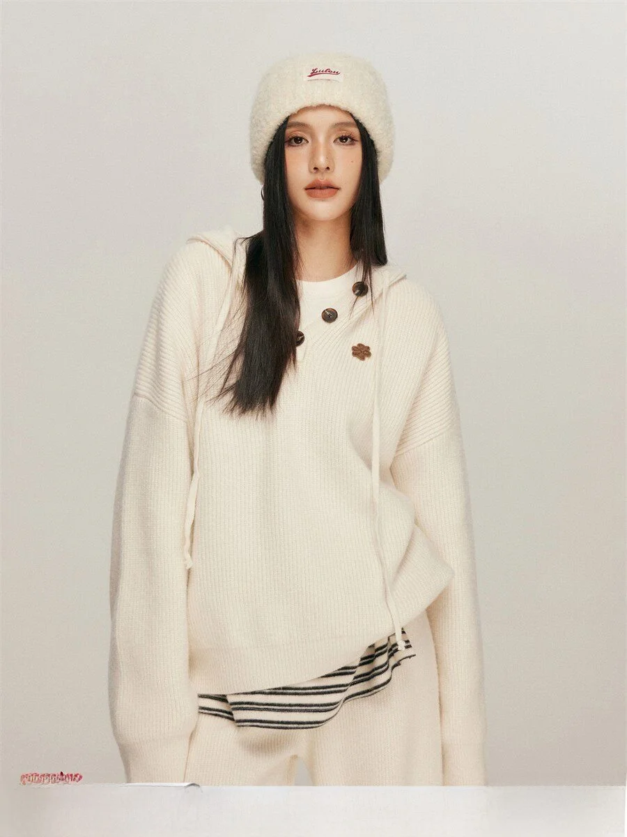 

Liilou Yangzi Warm Knitted Loose Fitted Hat Top And Straight Leg Pants Two Piece Set for Women Spring Season Casual Faion