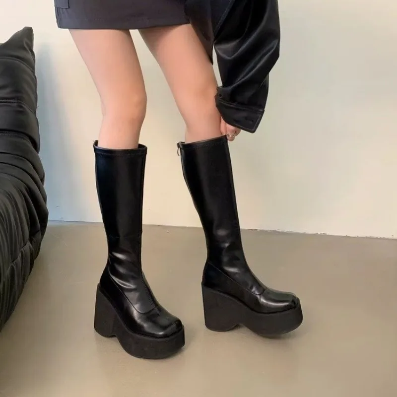 

2023 Brand New Gothic Style Sexy Elegant Chunky Platform Women Ankle Boots Big Size 43 Walking Comfy Woman Shoes Platform Shoes