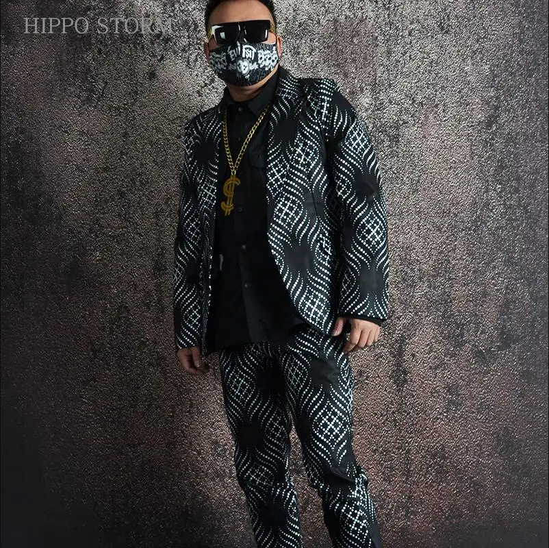 جديد الرجال أبيض وأسود البولكا نقطة طباعة دعوى معطف ملهى ليلي الربيع الذكور المغني تصفيف الشعر الاتجاه سليم بليزرات جاكيتات فستان