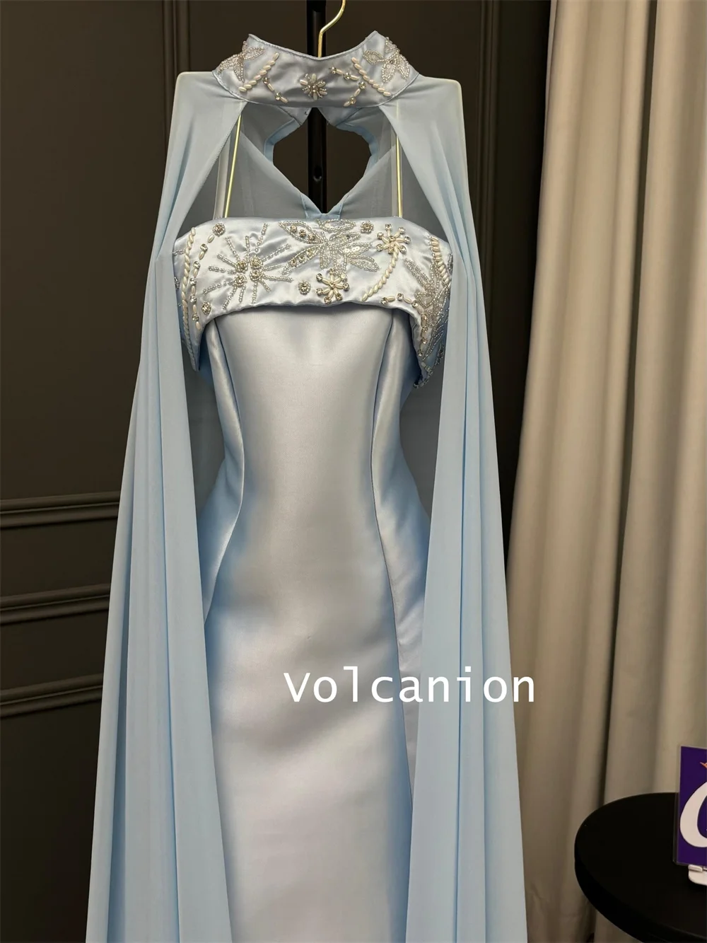 

Customized Elegant Charmeuse Pleat Sequined Pattern A-line Square Neck Long Quinceanera Bespoke Occasion Dresses