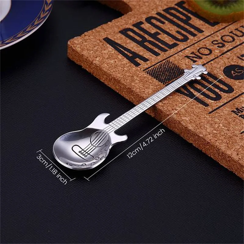 Cucchiai da caffè in acciaio inossidabile da 4 pezzi cucchiaini da tè in argento per chitarra Mini torta da Dessert retrò cucchiaio da caffè per matrimoni accessori per caffè per bambini