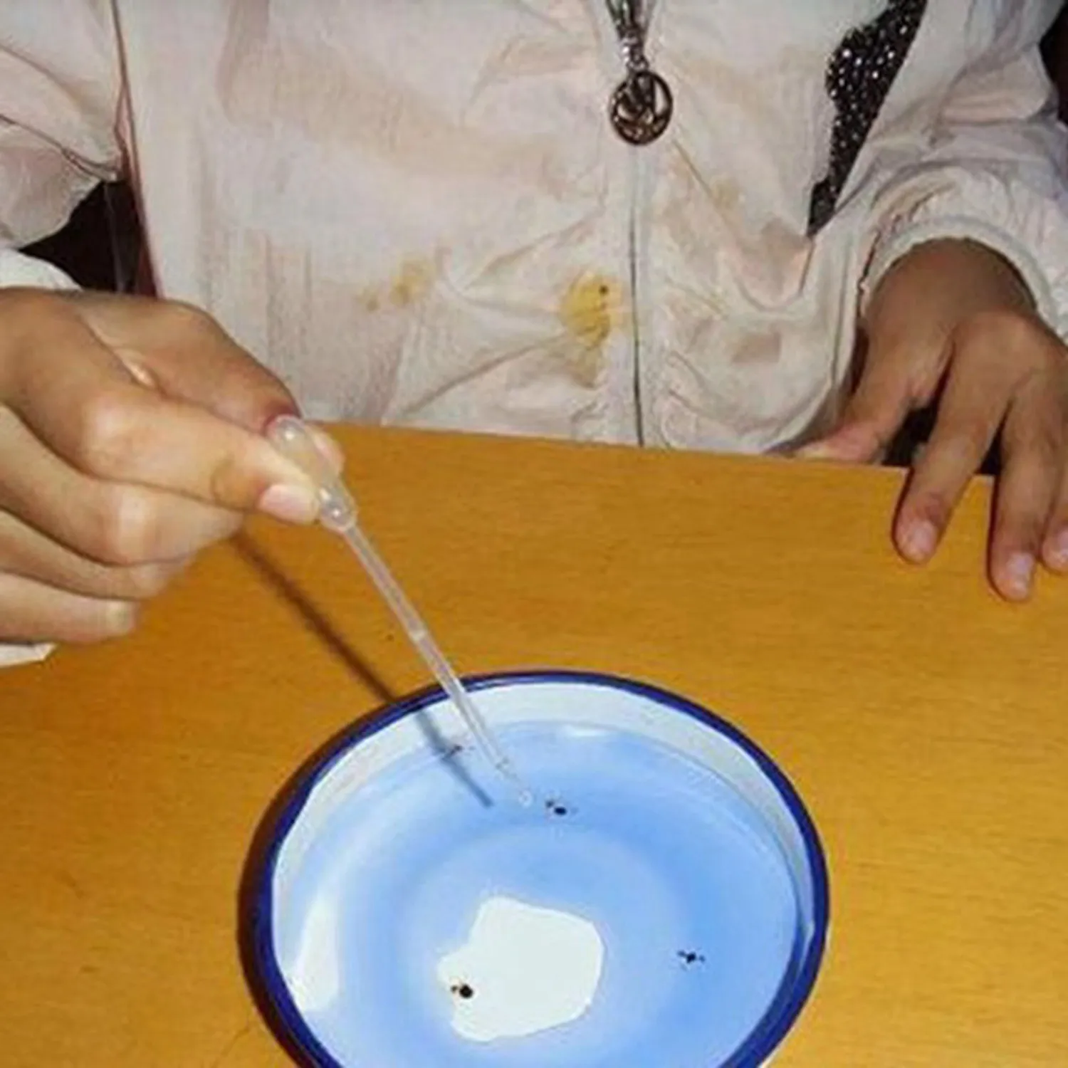 A94E-200PCS ماصات متدرجة قطارة بولي إيثيلين (0.2 مل و 0.5 مل)