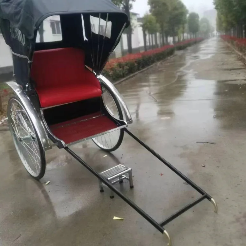 

the Republic of China pulled retro manpower Japanese-style rickshaw scenic spot passenger wedding photography display props