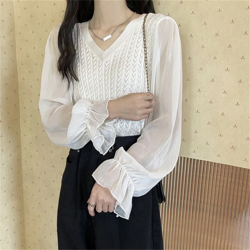 Korean Style V Neck Patchwork Sweet Chic Knit Tops for Women New Spring Autumn Casual Long Sleeve Solid Slim Blouses Clothes2023