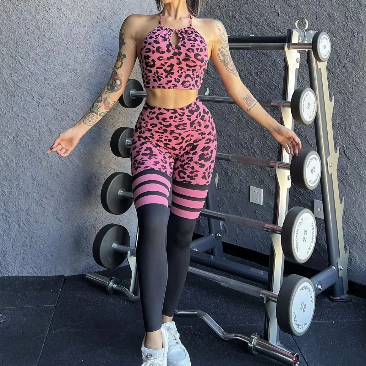 

Sexy Neck Halter Sports Underwear Fitness Yoga Tight Stitching Trousers Nude Abrasive Breathable