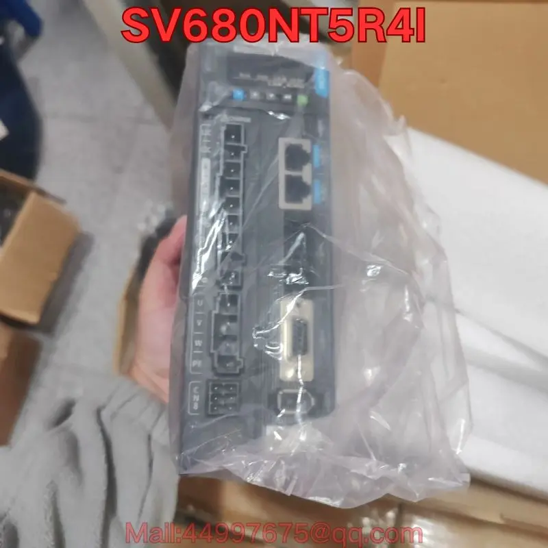 

Совершенно новый сервопривод SV680NT5R4I.