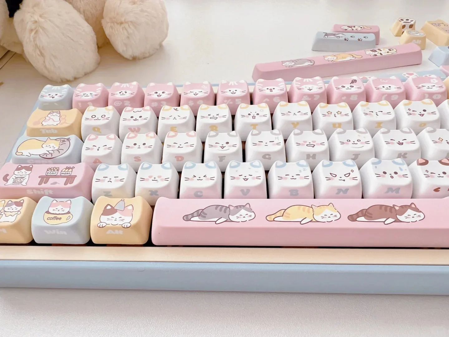 Imagem -03 - Cute Cat Head Keycap para Teclado Mecânico Mao High Pbt Material Faça Você Mesmo Pink Cat Paw Keycaps Presente de Aniversário 142 Chaves