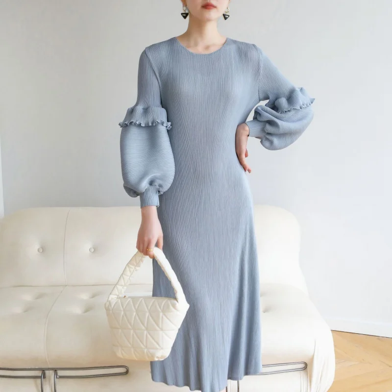 

Free Shipping MIYAKE Pleated Style Fashionable and beautiful New high-end commuting French lantern sleeve dress [3667]