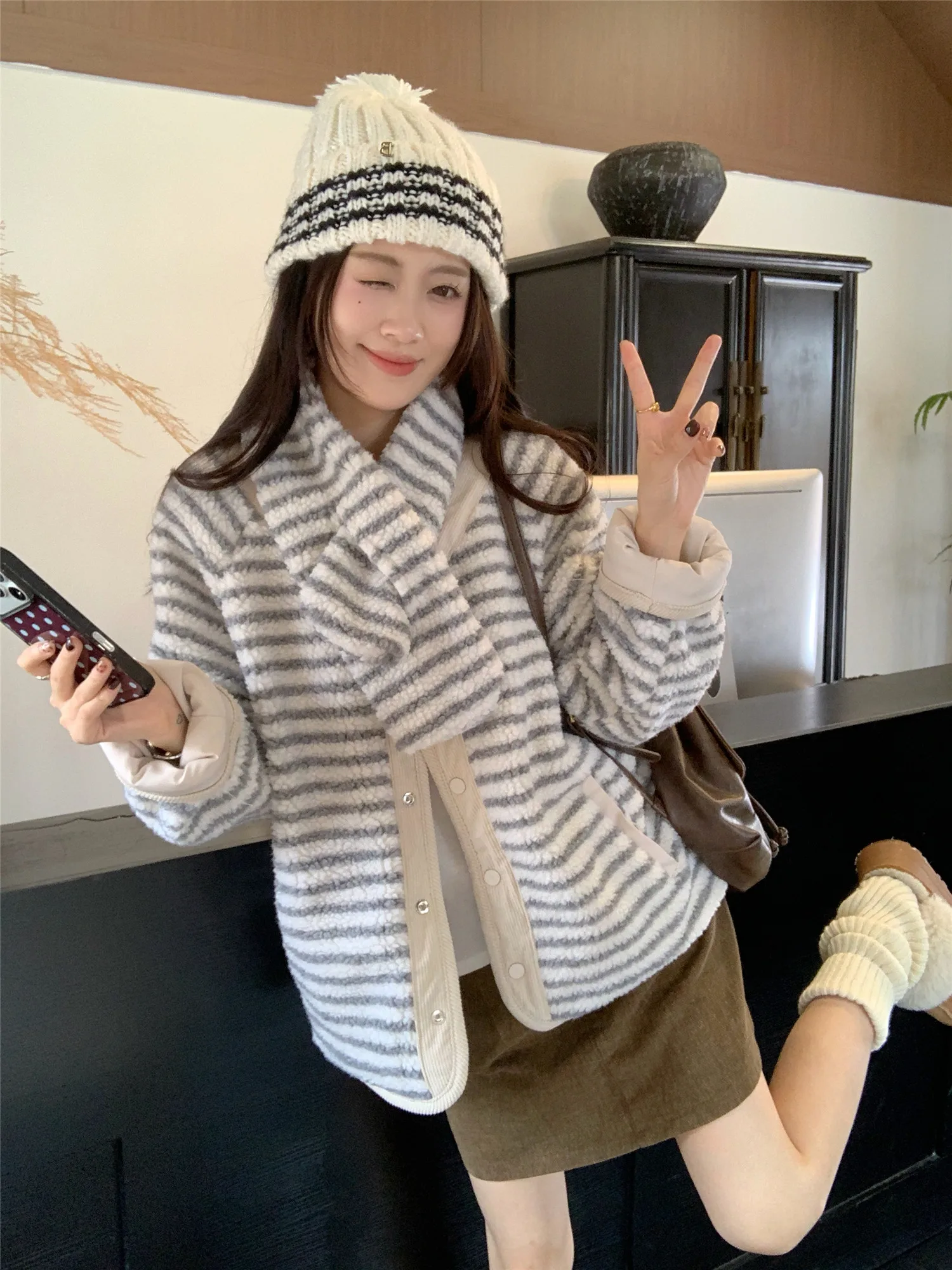 Korean Sweet Two Side Wear Padded Jacket Women Fleece Lined Thick Warm Parkas Woman Lazy Style Stripe Scarf Winter Jackets