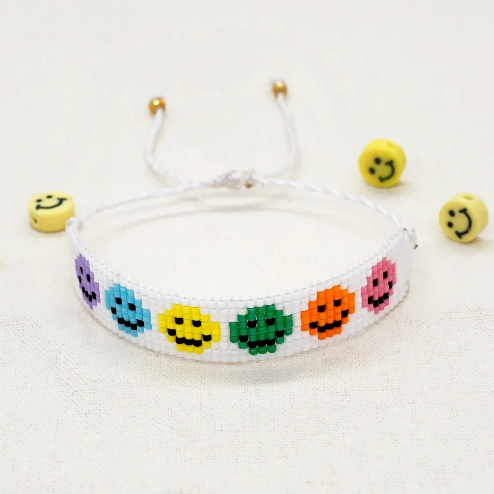 Rice bead bracelet Smiley Face Seven Colours Fashion  Simplicity  Versatile Hand knit Bohemian Adjustable Beaded bracelet