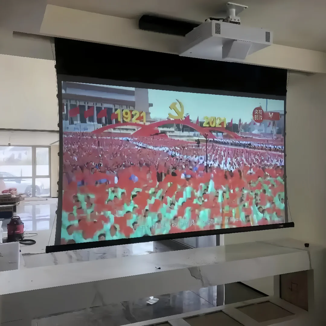 T Prism الضوء المحيط رفض شاشة الإسقاط 150 بوصة شاشة عرض بمحركات ALR CLR شاشة لجهاز عرض UST 4K