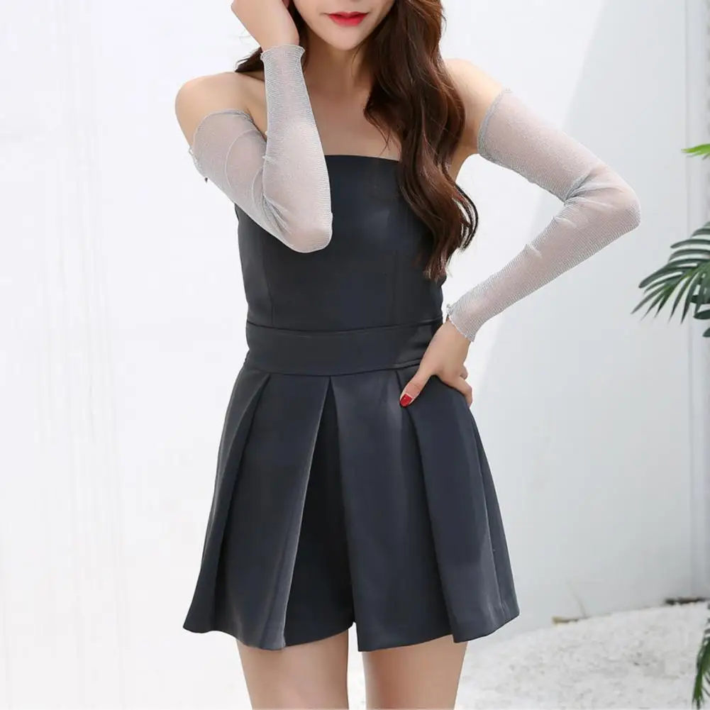 Women's Transparent Mesh UV Protective Sleeves - usage example