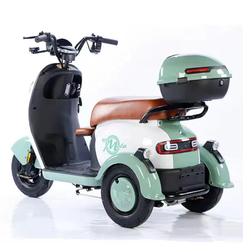 Adult E-TRICYCLE Electric Scooter 400W Fast Speed 24km/h Moto Bike 48V 20ah Lithium Battery 500W Motor Power 60V Voltage