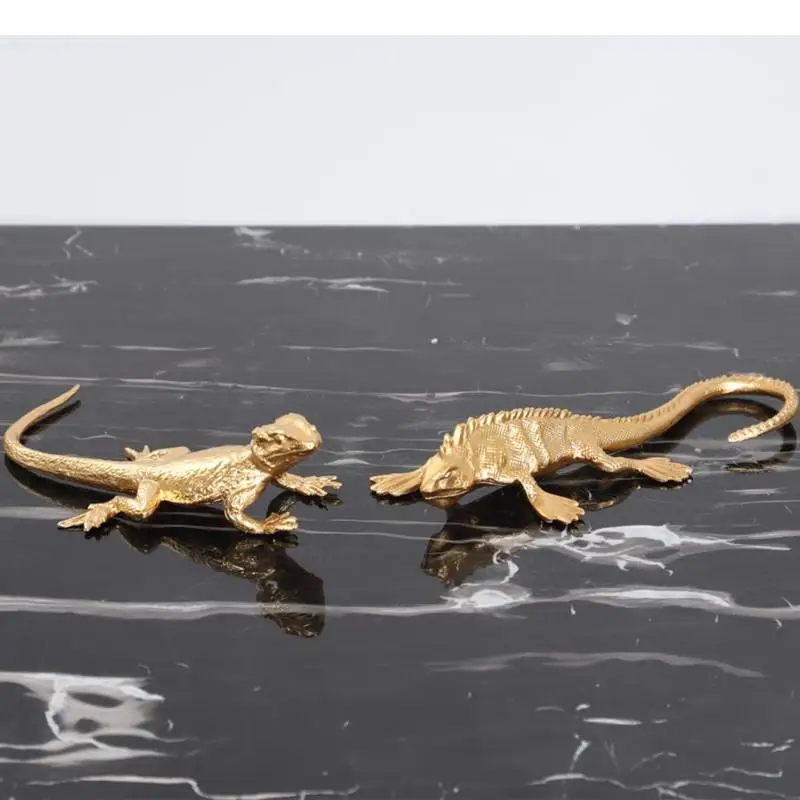 

Metal Gold Lizard Desk Decoration Desktop Ornament Animal Sculpture Living Room Home Decor Accessories Gift