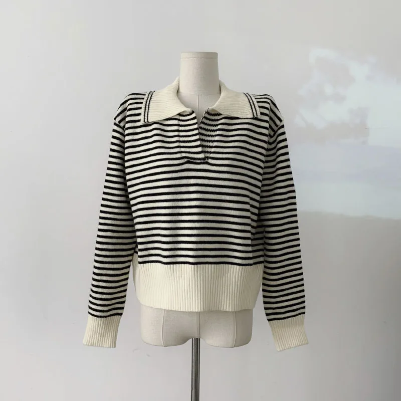 Women's Striped Retro Casual Knit Sweater Korean Fashion Chic Women Autumn And Winter  Sweater