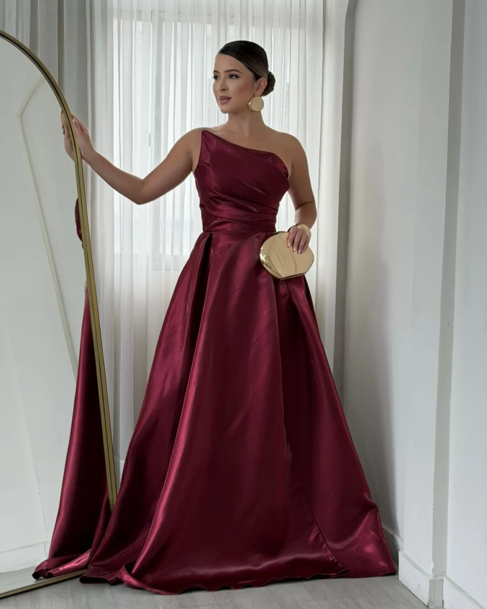 

Customized Elegant Women Charmeuse Ruched Pleat A-line Evening Dresses Classic Strapless Sleeveless Floor Lenght Prom Dresses