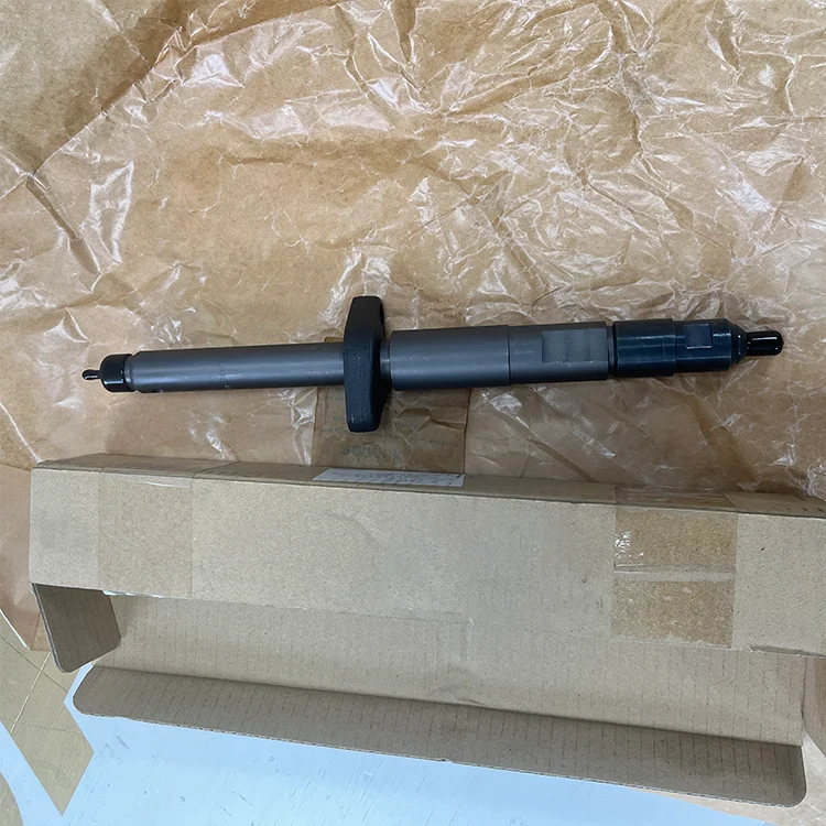 

Высококачественный топливный инжектор для дизельного двигателя 6D170, запчасть для строительной техники, номер 6162-15-3101 (модель 2025 года)