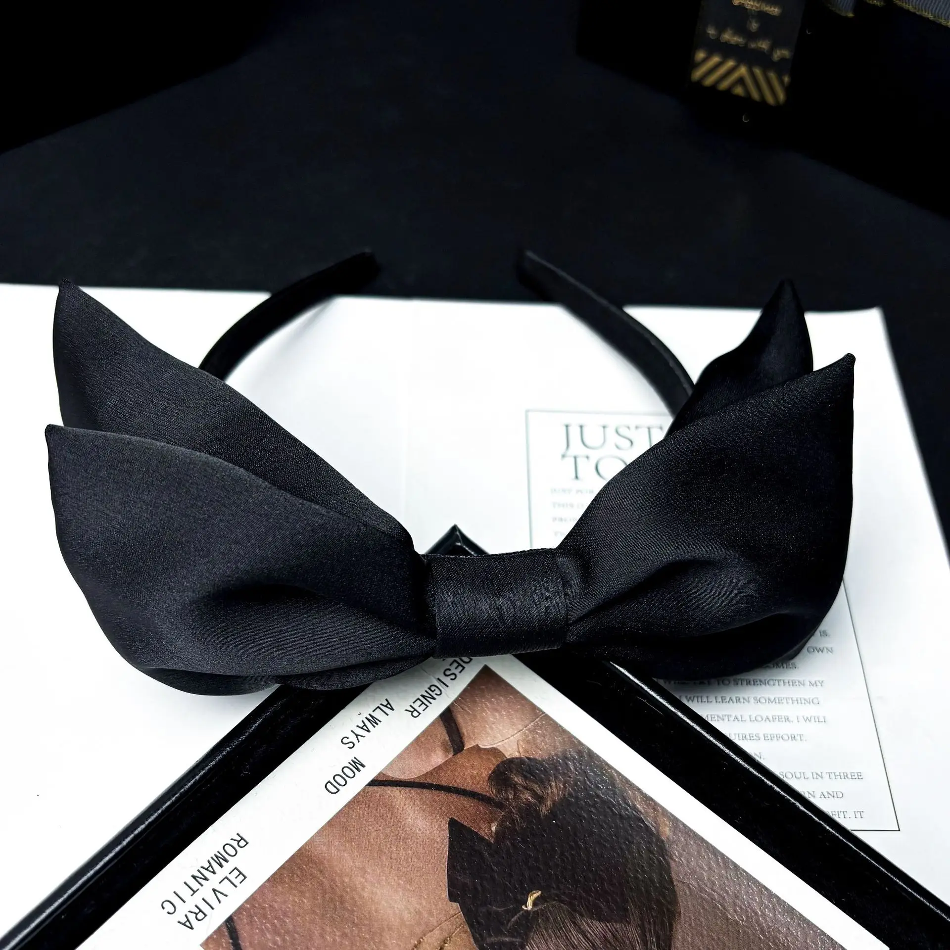 Korean simple retro black bow headband female sweet cute Internet celebrity fine pressure hair headband super fairy hair accesso