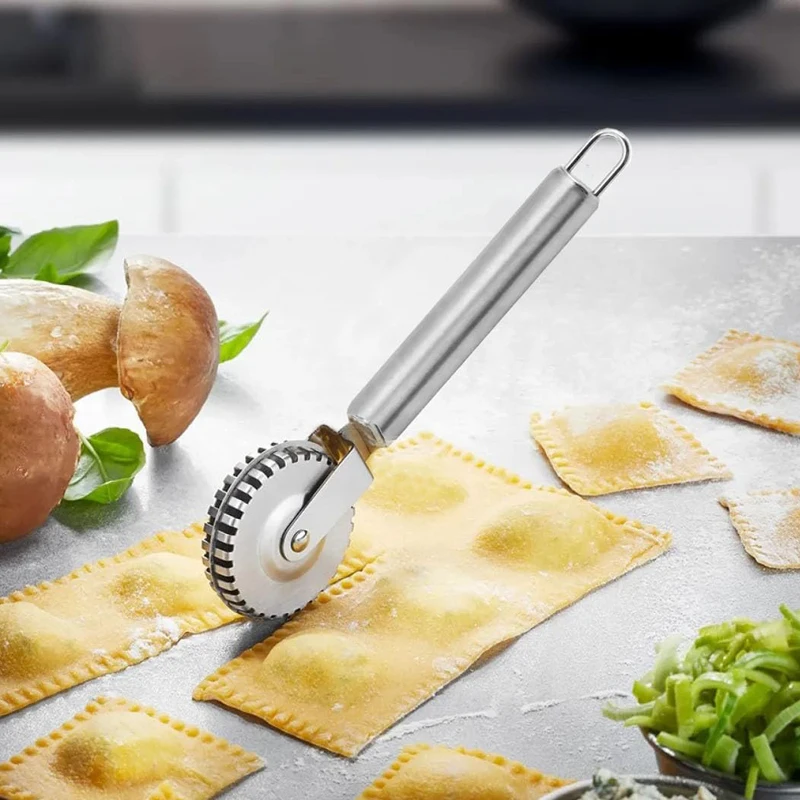 

Stainless Steel Pastry Roller Nonstick Ravioli Cutter Pastry Wheel Cutter Pastry Roller Edge Sealing Embossing Knife Dough Cutte